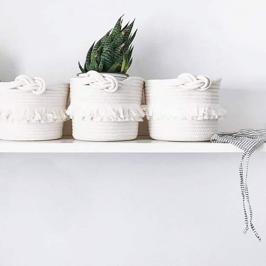 30 Easy Blanket Storage Ideas for Small Spaces That Stylish & Clever